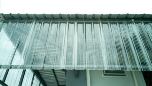Por que a Instalação e Manutenção das Telhas de Fibra de Vidro são Mais Simples do que Você Imagina?