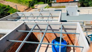Perfil Galvanizado: Entenda por que ele é Fundamental para Estruturas Metálicas Duráveis